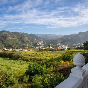 Casa Rosalia. Con Vistas A La Montana Apartment Teror
